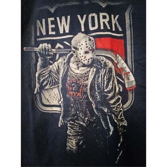 Jason Halloween New York Men's T-shirt size Medium - Picture 2 of 2